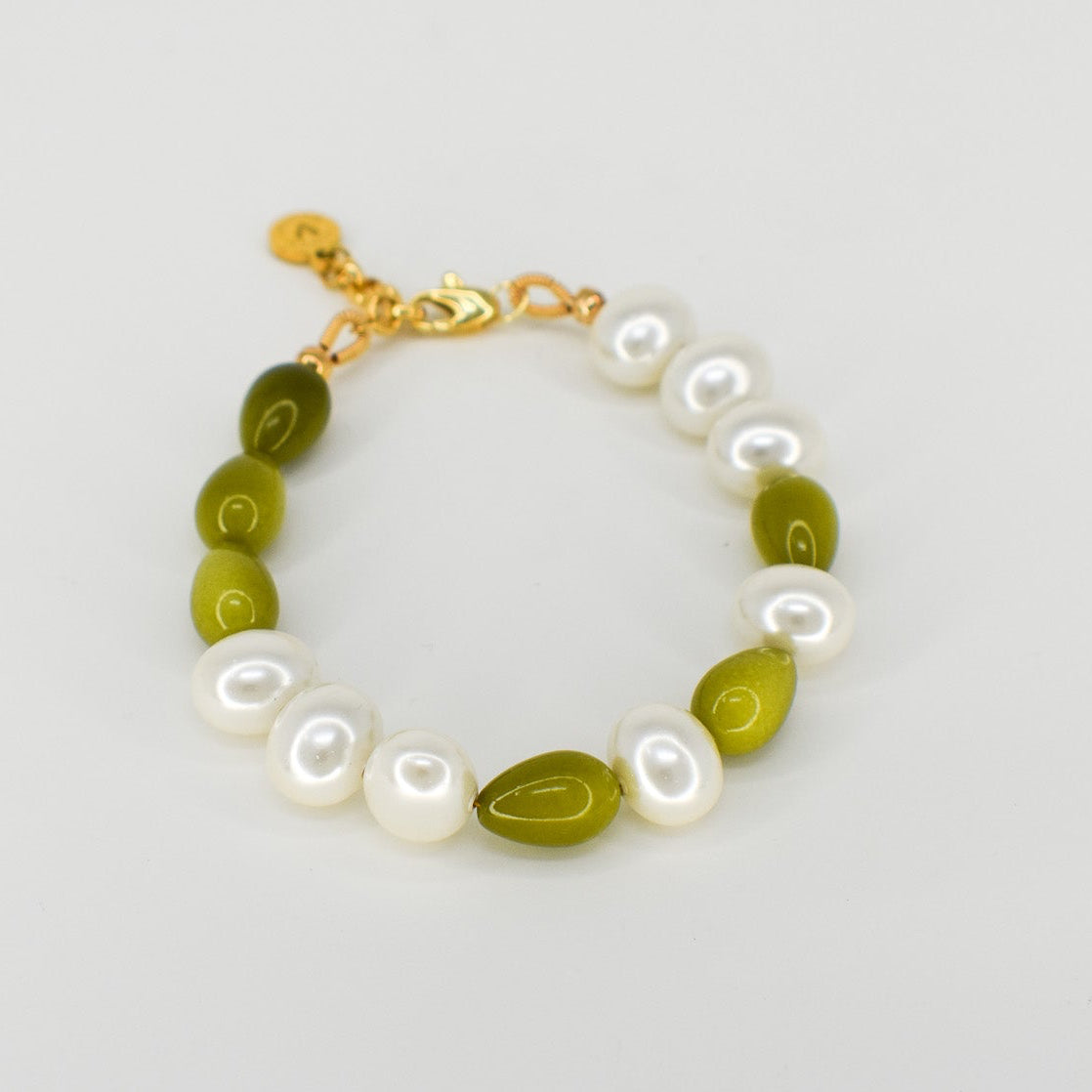 OLIVIA BRACELET